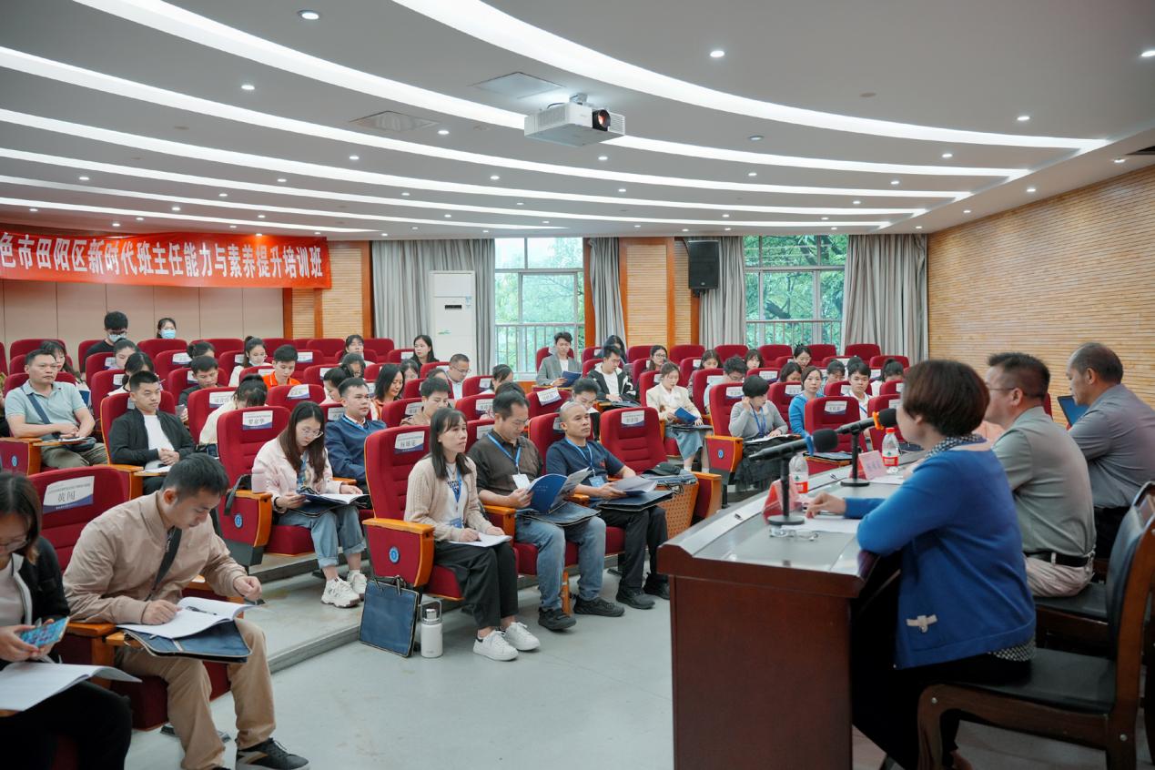 903ffe385eb0407ba5c076730fe3ad1